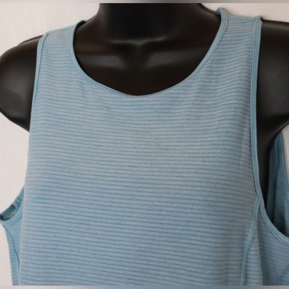 LULULEMON Low Key Tank *Silver in Heathered Eton Blue - Picture 5 of 13